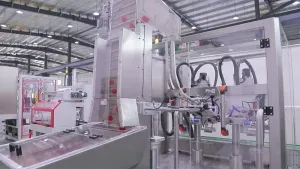 Máquina de Llenado y Tapado con Sistema de Seguimiento